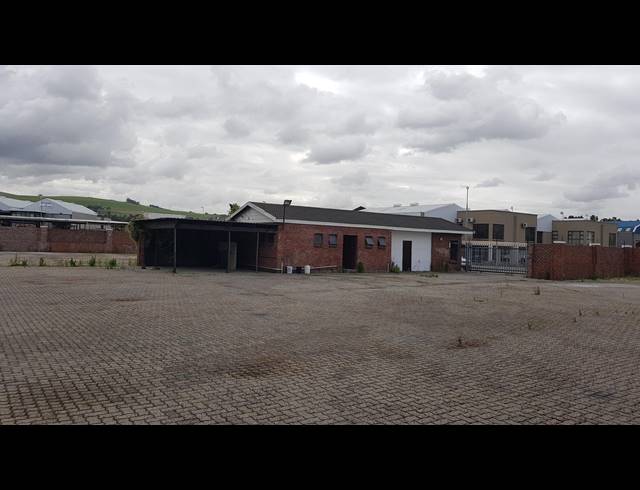 941M² OFFICE TO LET IN SAXENBURG PARK 2